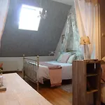 Le Clos Fleuri بيت ضيافة Ségrie