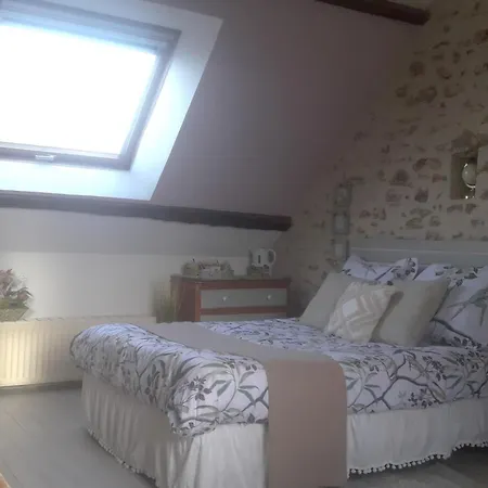 Le Clos Fleuri Guest house Segrie