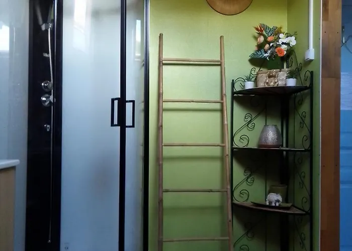 بيت ضيافة Le Clos Fleuri *